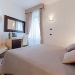 فندق Antica