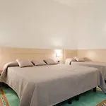 Antica 3* مايوري