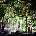 Antica فندق 3*